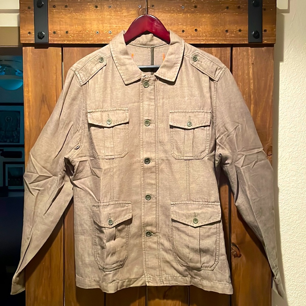 Urban Outfitters men’s light weight jacket